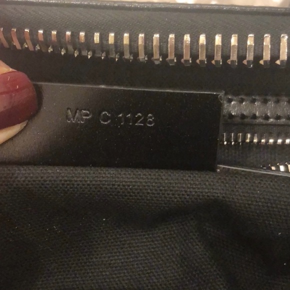 Givenchy Antigona Bag - Picture 2 of 6